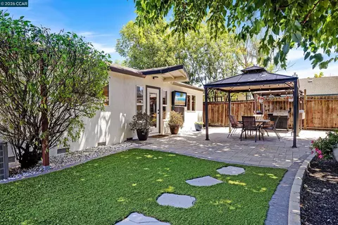 Exterior - 1730 Elm Rd, Concord, CA 94519 photo 7 of 12