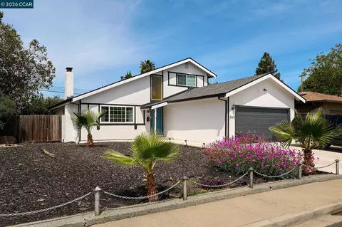 Exterior - 3367 Benton St, Concord, CA 94519 photo 2 of 6