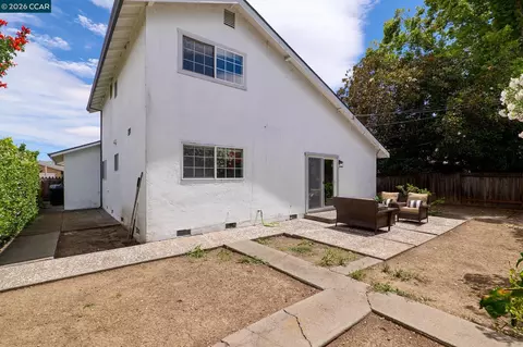 Exterior - 3367 Benton St, Concord, CA 94519 photo 5 of 6