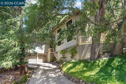 50 E Altarinda Dr, Orinda, CA 94563