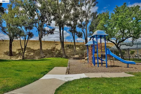 Other - 1202 Spring Valley Cmn, Livermore, CA 94551 photo 2 of 6