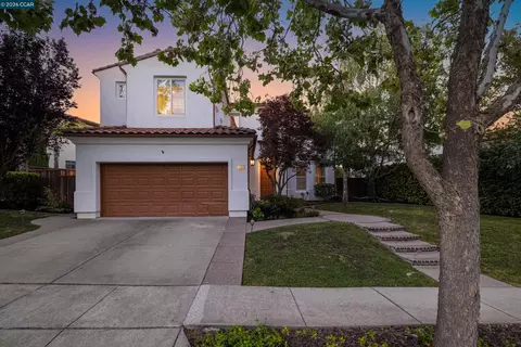1166 S Chanterella Dr, San Ramon, CA 94582