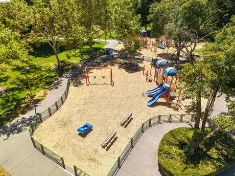 View/Area - 7477 Limerick Ave, Dublin, CA 94568 photo 2 of 2