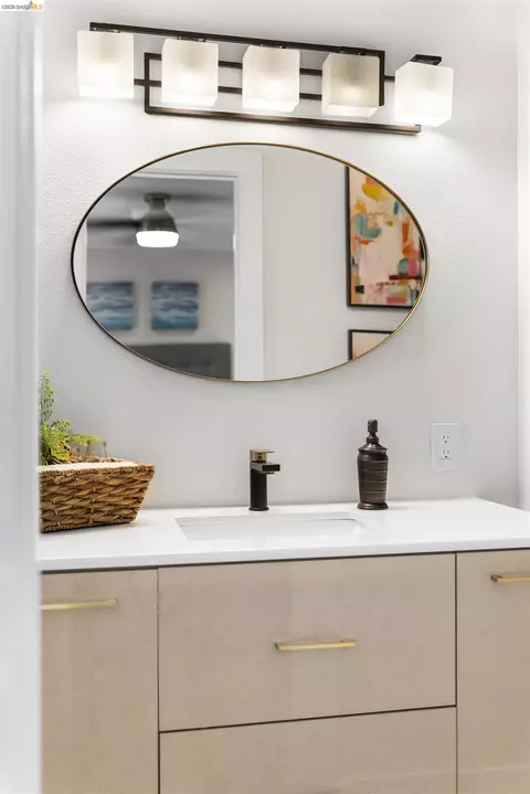 Bath - 7477 Limerick Ave, Dublin, CA 94568 photo 4 of 5