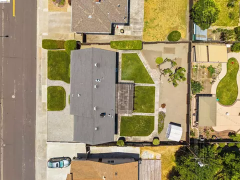View/Area - 7477 Limerick Ave, Dublin, CA 94568 photo 1 of 2