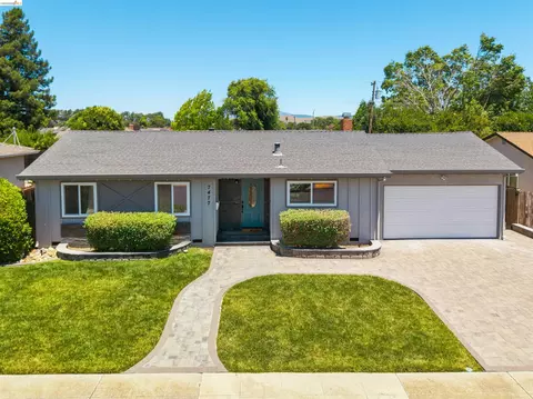 7477 Limerick Ave, Dublin, CA 94568 photo 1