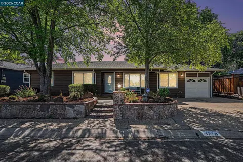 1360 Grove Way, Concord, CA 94518