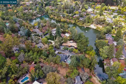 457 Summit Rd, Walnut Creek, CA 94598 photo 9