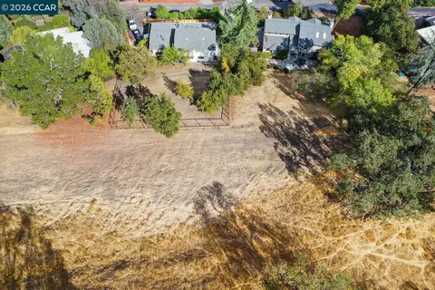 457 Summit Rd, Walnut Creek, CA 94598 photo 5