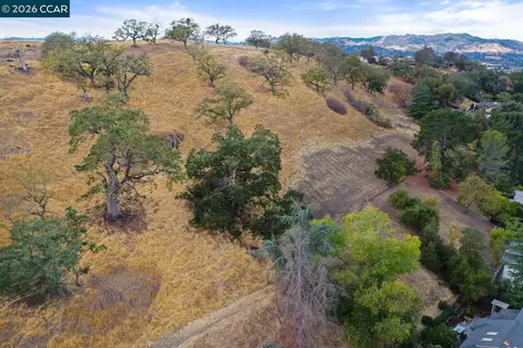 457 Summit Rd, Walnut Creek, CA 94598 photo 8
