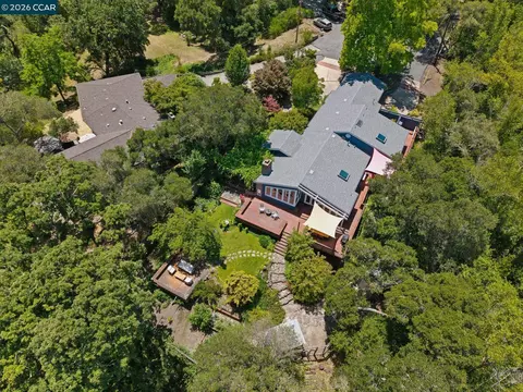 View/Area - 3620 Madrone Dr, Lafayette, CA 94549 photo 4 of 4