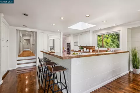 Kitchen - 3620 Madrone Dr, Lafayette, CA 94549 photo 1 of 10