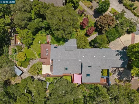 View/Area - 3620 Madrone Dr, Lafayette, CA 94549 photo 2 of 4