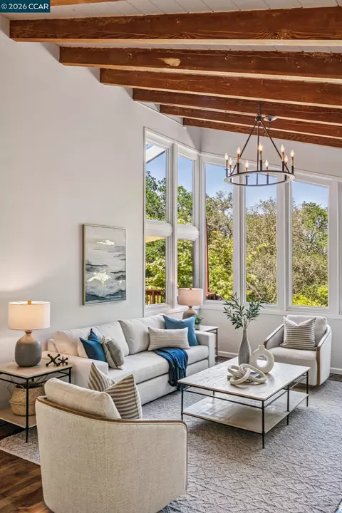Living - 3620 Madrone Dr, Lafayette, CA 94549 photo 4 of 8