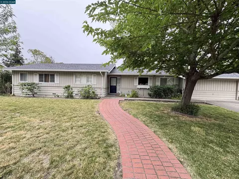1142 Larch Ave, Moraga, CA 94556 photo 1