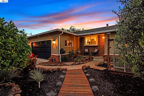 325 Polk Way, Livermore, CA 94550