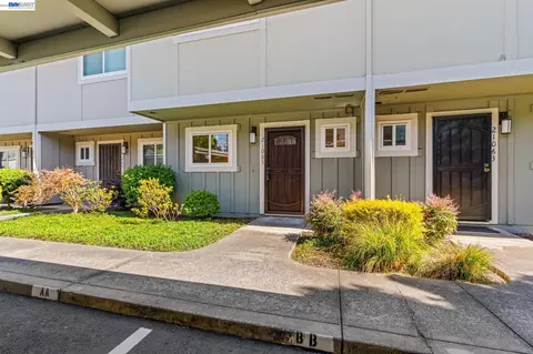 21065 Baker Rd, Castro Valley, CA 94546