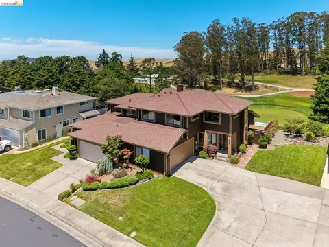 2206 Pinehurst Ct, El Cerrito, CA 94530