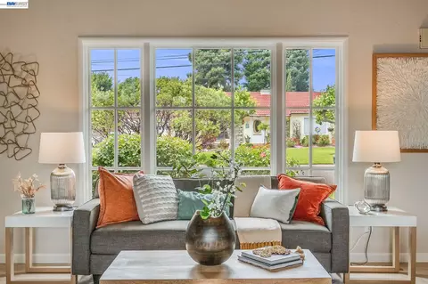 3445 Badding Rd, Castro Valley, CA 94546 photo 5