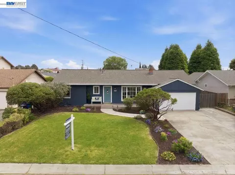 3445 Badding Rd, Castro Valley, CA 94546 photo 1