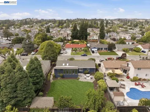 3445 Badding Rd, Castro Valley, CA 94546 photo 18