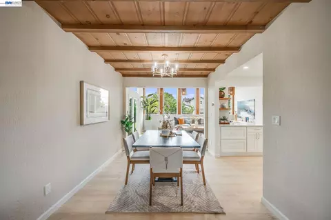 3445 Badding Rd, Castro Valley, CA 94546 photo 7