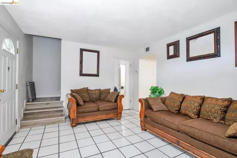 141 E 15th St, Pittsburg, CA 94565 photo 3