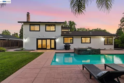 809 Contada Cir, Danville, CA 94526