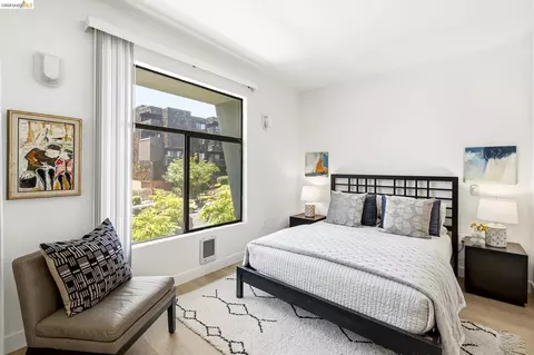 Bedroom - 1849 Shattuck Ave #207, Berkeley, CA 94709 photo 3 of 3
