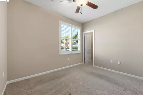 Bedroom - 705 Pardee Ct, Discovery Bay, CA 94505 photo 6 of 10