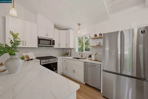 2321 Sunshine Dr, Concord, CA 94520 photo 8