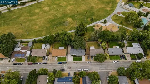 View/Area - 2321 Sunshine Dr, Concord, CA 94520 photo 1 of 2