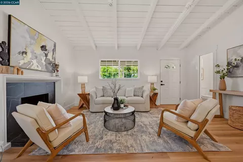 Living - 2321 Sunshine Dr, Concord, CA 94520 photo 1 of 2
