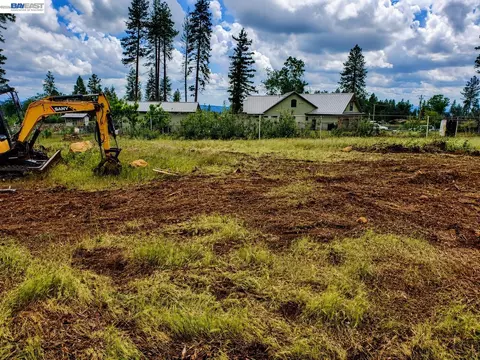 5480 Harrison Rd, Paradise, CA 95969