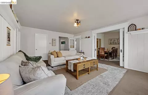 Living - 220 Perkins Ave, Vallejo, CA 94590 photo 1 of 1
