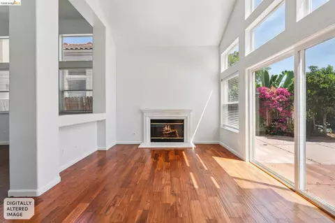 Living - 154 Camino Del Sol, Vallejo, CA 94591 photo 11 of 17