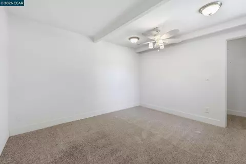 Bedroom - 2082 Overhill Rd, Concord, CA 94520 photo 4 of 12