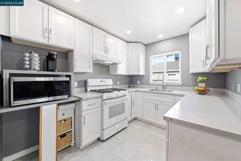 Kitchen - 3021 Georgia St, Vallejo, CA 94591 photo 1 of 5