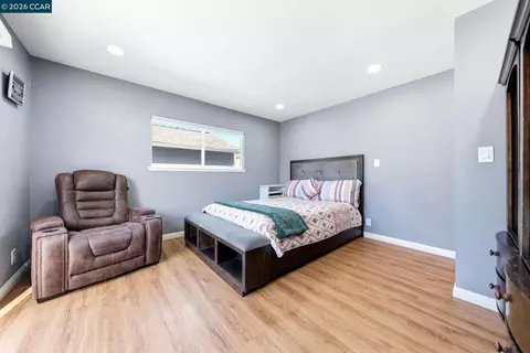 Bedroom - 3021 Georgia St, Vallejo, CA 94591 photo 6 of 11