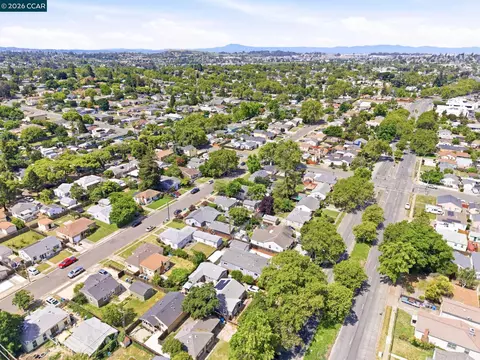 View/Area - 3021 Georgia St, Vallejo, CA 94591 photo 10 of 10