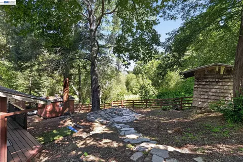 Exterior - 2989 Singalong Way, Sunol, CA 94586 photo 9 of 11
