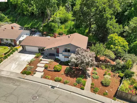 View/Area - 2826 Wright Ave, Pinole, CA 94564 photo 1 of 11