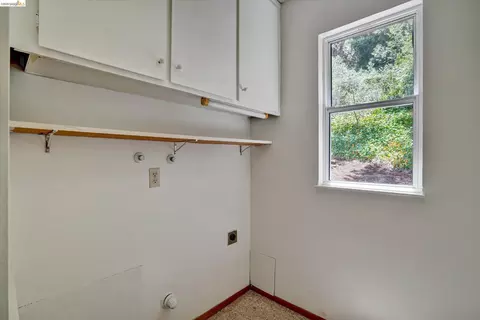Other - 2826 Wright Ave, Pinole, CA 94564 photo 4 of 9
