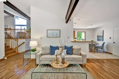 Living - 2826 Wright Ave, Pinole, CA 94564 photo 5 of 9