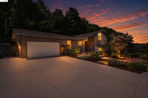 Exterior - 2826 Wright Ave, Pinole, CA 94564 photo 4 of 14