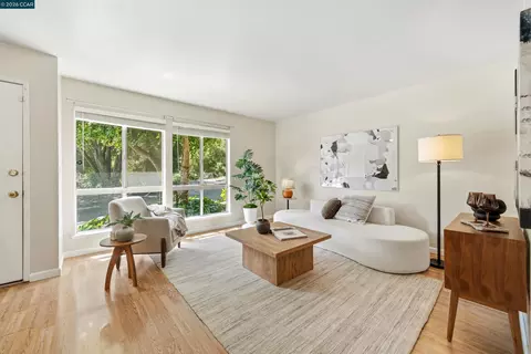 1888 Tesoro Ct, Pinole, CA 94564