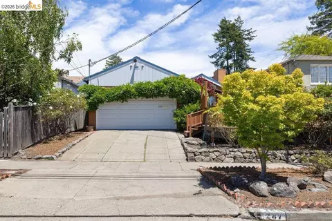 Exterior - 287 Purdue Ave, Kensington, CA 94708 photo 1 of 11