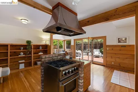 Kitchen - 287 Purdue Ave, Kensington, CA 94708 photo 5 of 7