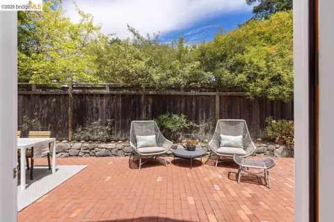 Exterior - 287 Purdue Ave, Kensington, CA 94708 photo 7 of 11