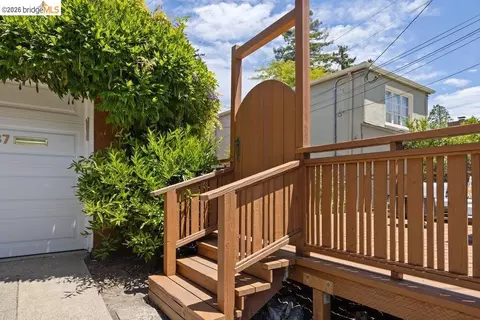 Exterior - 287 Purdue Ave, Kensington, CA 94708 photo 2 of 11